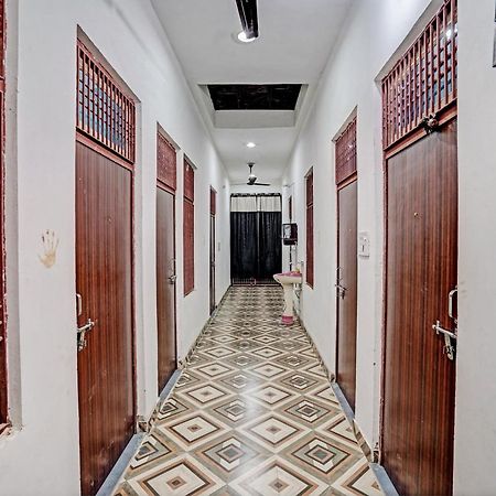 Oyo Double Ss Hotel Hathras ภายนอก รูปภาพ