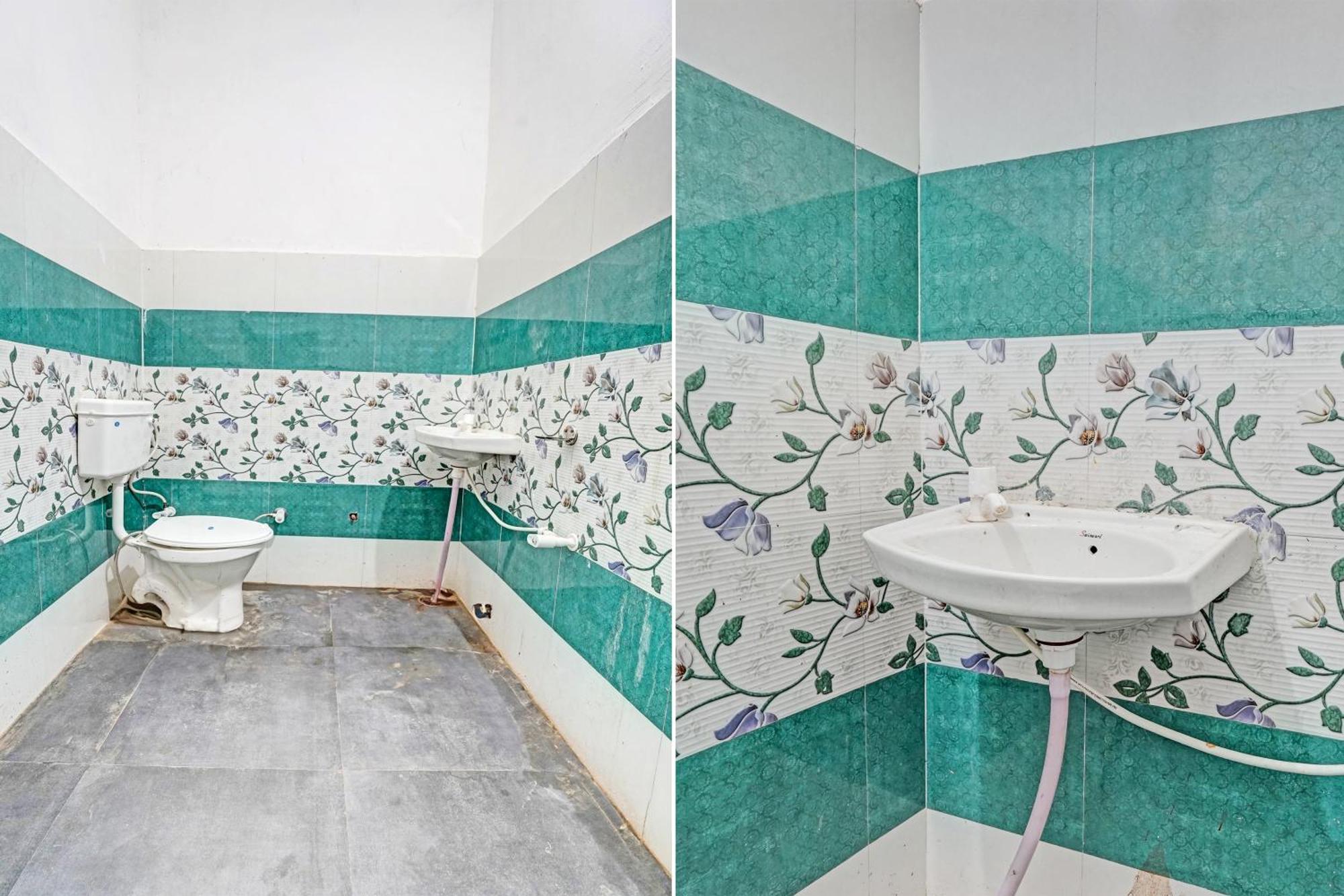 Oyo Double Ss Hotel Hathras ภายนอก รูปภาพ